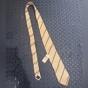 NWT Ermenegildo Zegna Yellow Men’s Tie